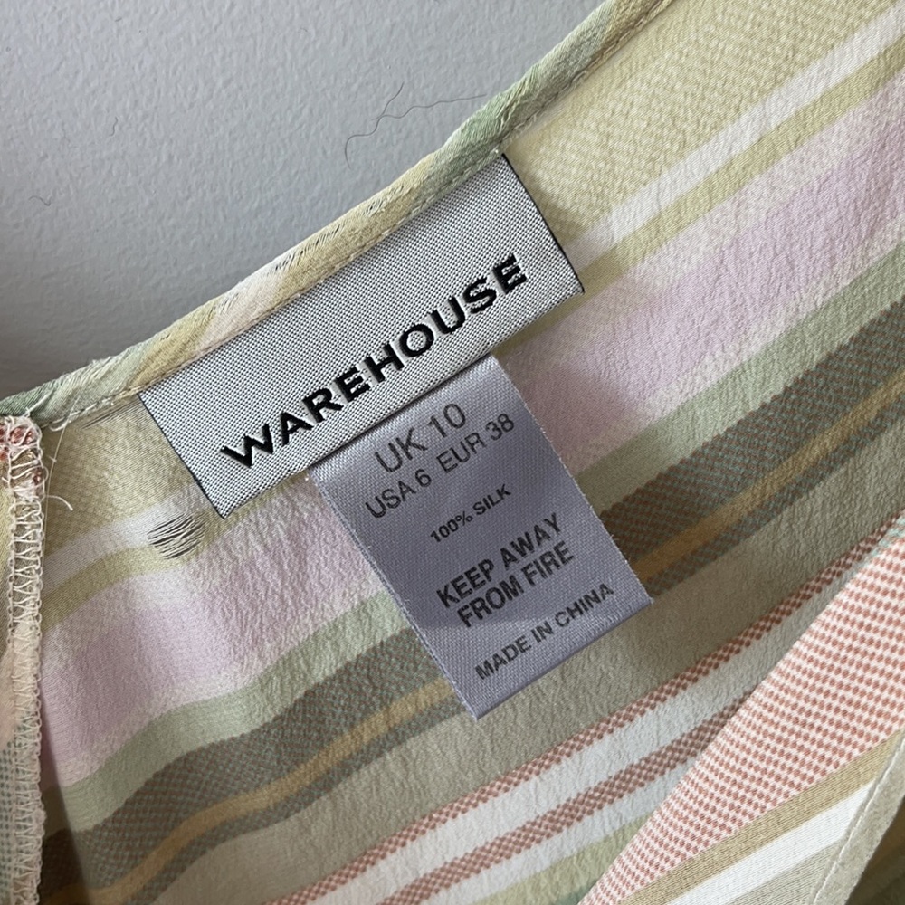 100% silk vintage Warehouse top w/ ruched sides M - Picture 4 of 8